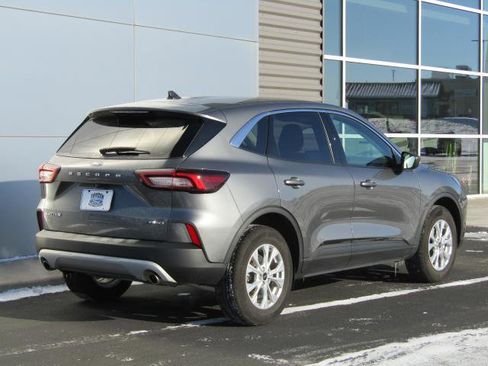 Used 2023 Ford Escape Active image 6