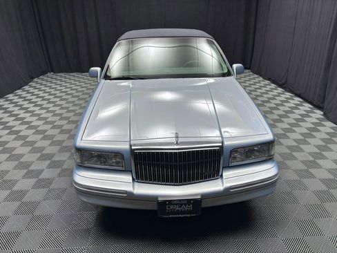 Used 1997 Lincoln Town Car Executive image 9