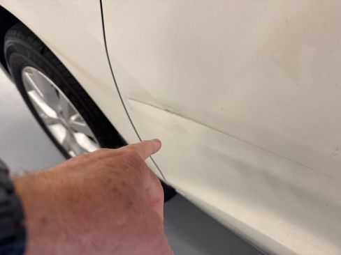 Used 2014 Nissan Murano SL w/ Navigation Package AWD/4WD image 9