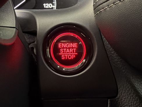 Used 2024 Honda HR-V EX-L image 18
