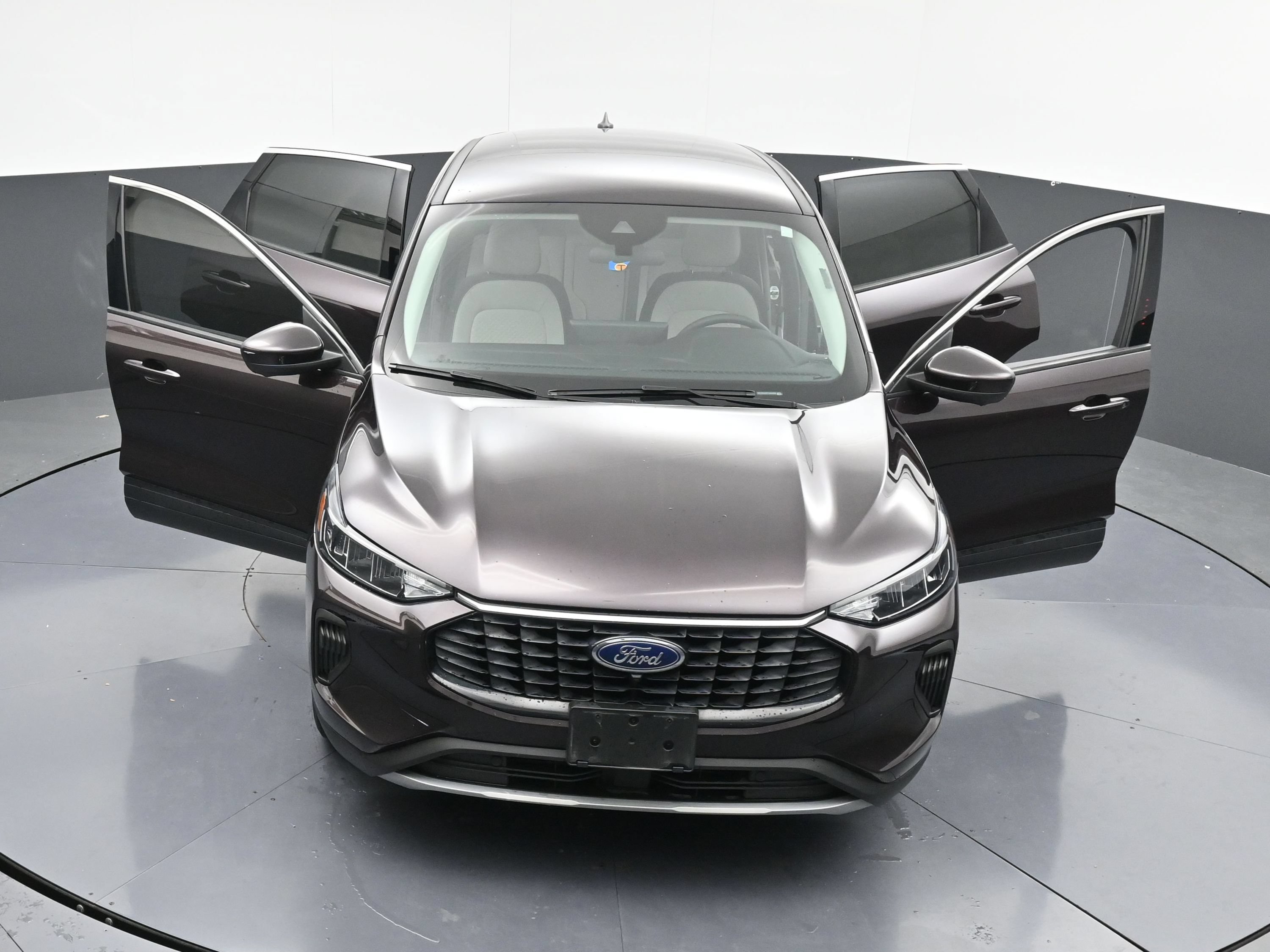 Used 2023 Ford Escape Active w/ Tech Pack #2 FWD image 42