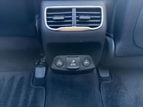 Used 2023 Hyundai Santa Fe Calligraphy AWD/4WD image 20
