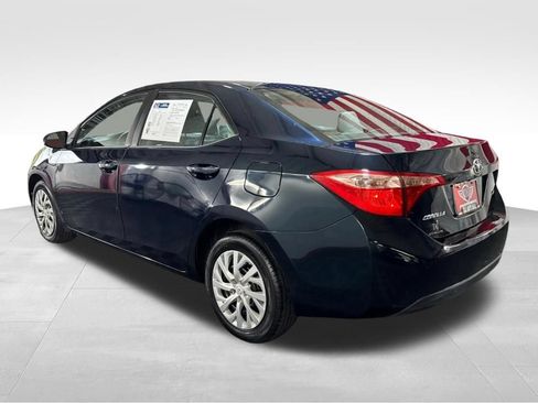 Used 2018 Toyota Corolla LE FWD image 7