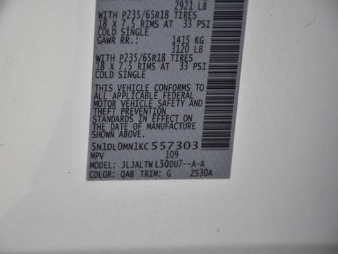 Used 2019 INFINITI QX60 Luxe w/ Essential Package image 36