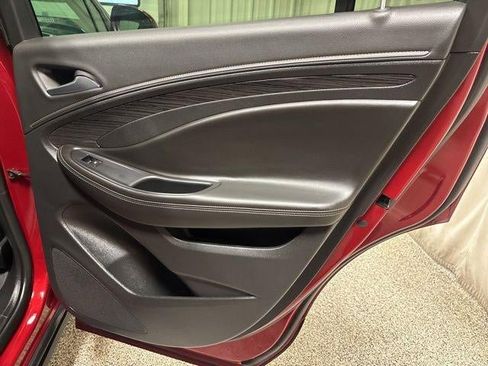 Used 2017 Buick Envision Essence image 23