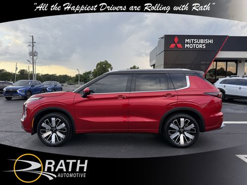 New 2025 Mitsubishi Outlander SEL image 6