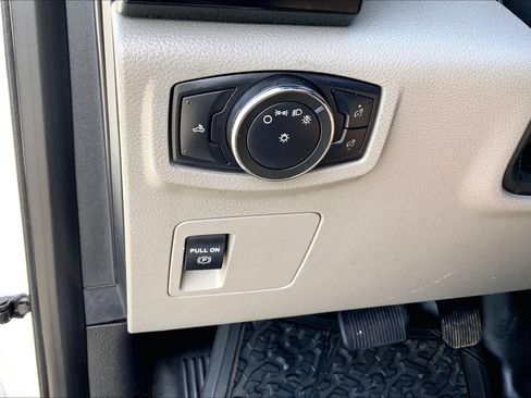 Used 2016 Ford F150 XL RWD image 29