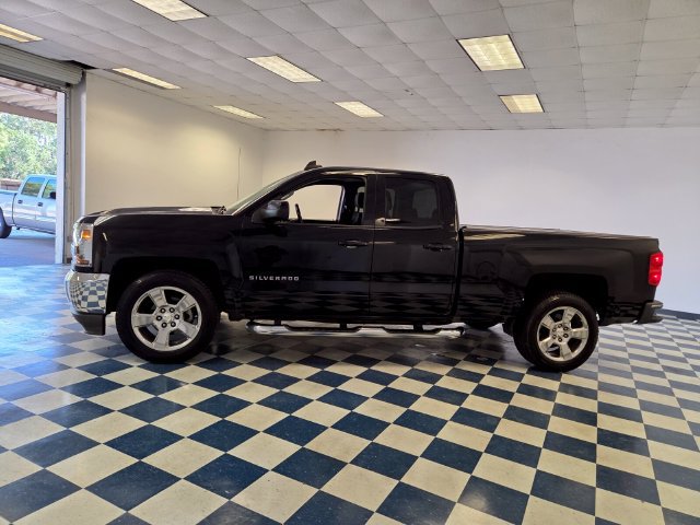 Used 2018 Chevrolet Silverado 1500 LT w/ All Star Edition RWD image 4