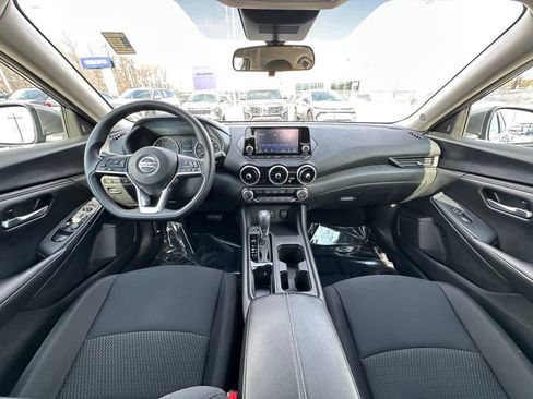 Used 2023 Nissan Sentra S w/ Lighting Package image 21