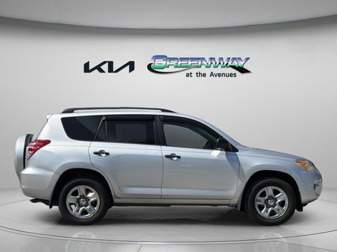 Used 2011 Toyota RAV4 2WD w/ Base L4 Extra Value Pkg image 7
