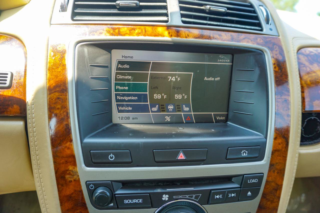 Used 2007 Jaguar XK Convertible RWD image 24