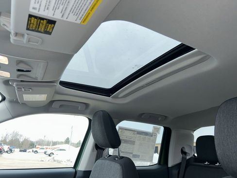 New 2025 Ford Maverick XLT w/ XLT Luxury Package image 26