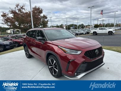 Used 2021 Toyota Highlander XSE