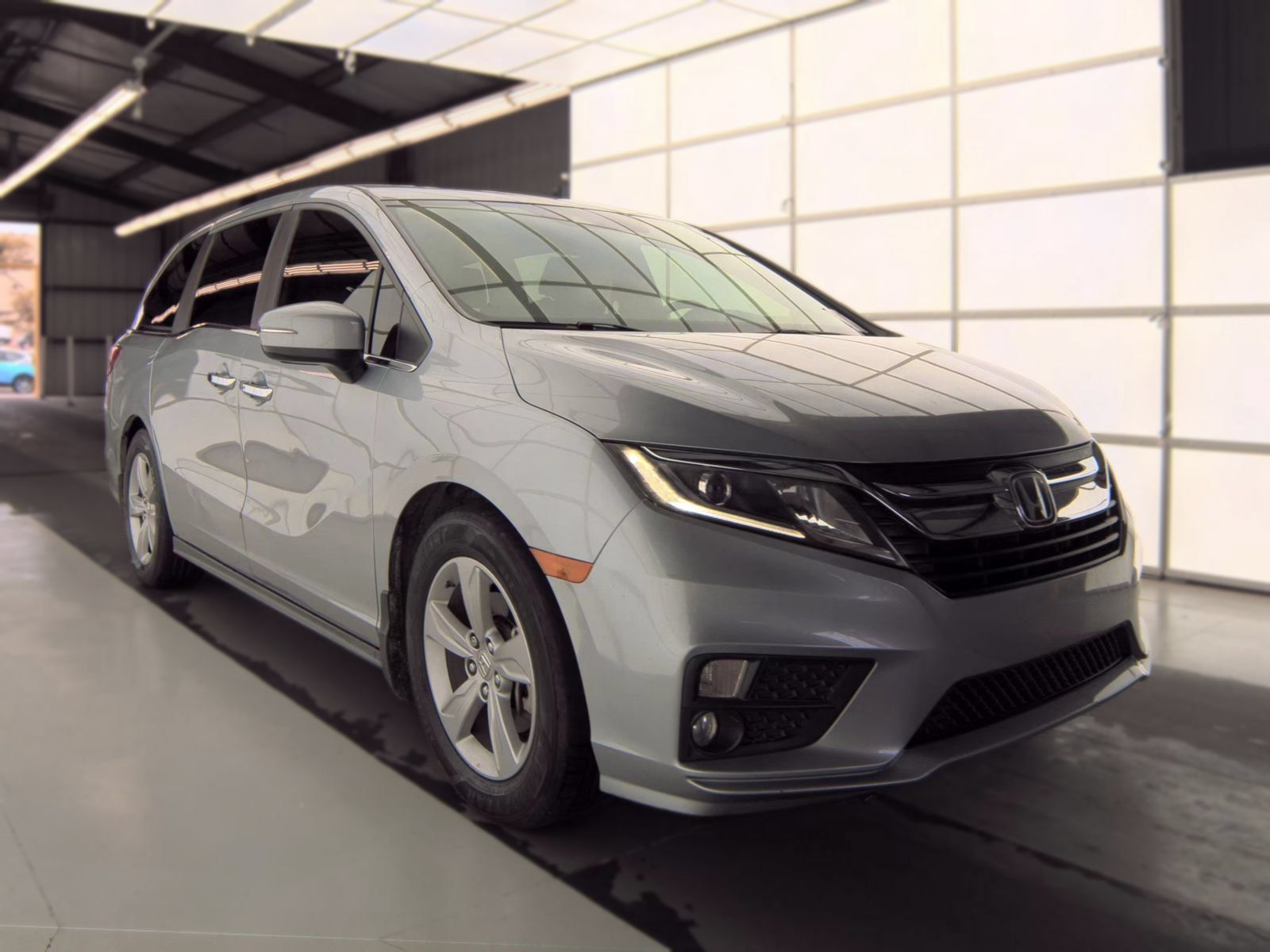 Used 2020 Honda Odyssey EX-L image 3