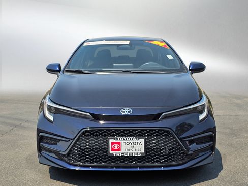 Used 2024 Toyota Corolla SE FWD image 8