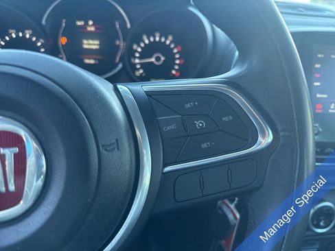 Used 2018 FIAT 500L Trekking image 18