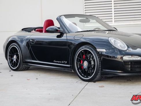 Used 2011 Porsche 911 Carrera S image 60