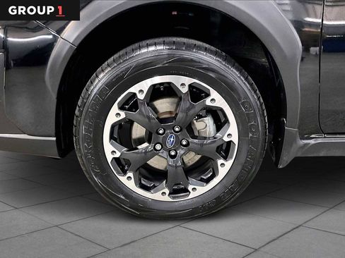 Certified 2023 Subaru Crosstrek 2.0i image 10