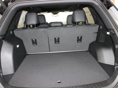 New 2026 Chevrolet Equinox LT w/ Convenience Package II AWD/4WD image 28