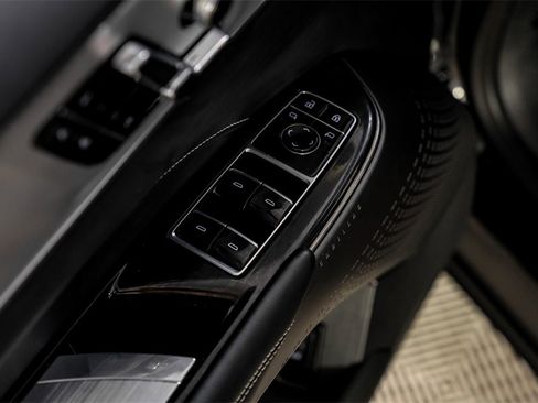 Used 2024 Cadillac Lyriq Tech image 44