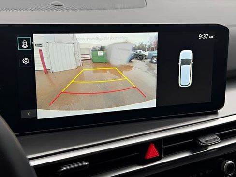 Used 2025 Kia Sorento S w/ Panoramic Sunroof Package image 21