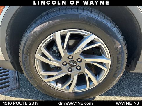 Certified 2024 Lincoln Corsair AWD image 26