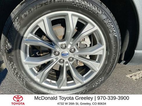 Used 2023 Ford Explorer Limited AWD/4WD image 10