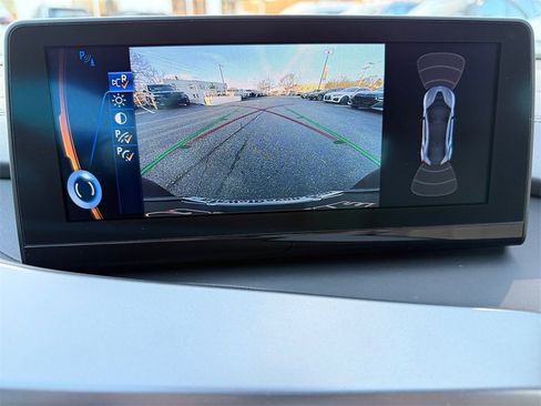 Used 2015 BMW i8 image 22