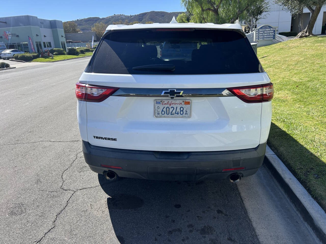 Used 2019 Chevrolet Traverse LS w/ LPO, Blackout Package FWD image 4