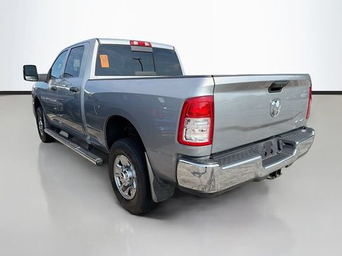 Used 2024 RAM 2500 Tradesman w/ Chrome Appearance Group AWD/4WD image 6