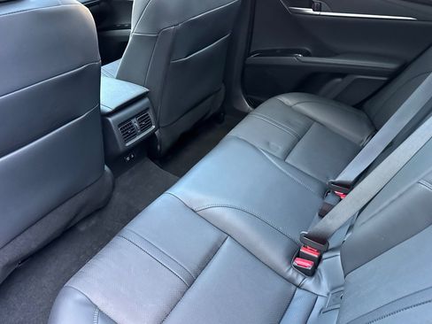 Used 2025 Toyota Camry XSE FWD image 28