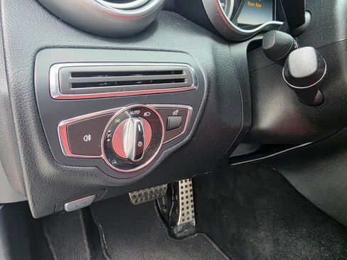 Used 2015 Mercedes-Benz C 300 4MATIC Sedan image 16
