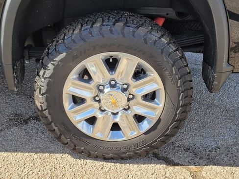 New 2025 Chevrolet Silverado 2500 High Country w/ High Country Premium Package image 4