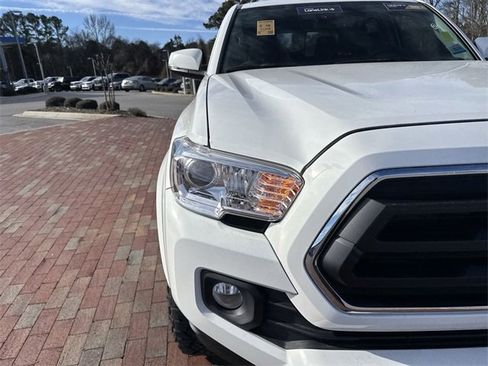 Used 2023 Toyota Tacoma SR5 image 22