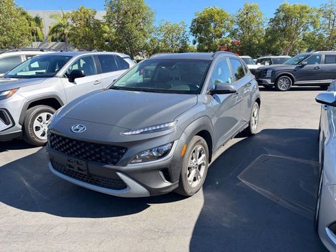 Used 2023 Hyundai Kona SEL FWD image 1