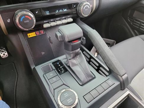 Used 2026 Toyota Tacoma TRD Sport w/ TRD Sport Upgrade Package RWD image 18