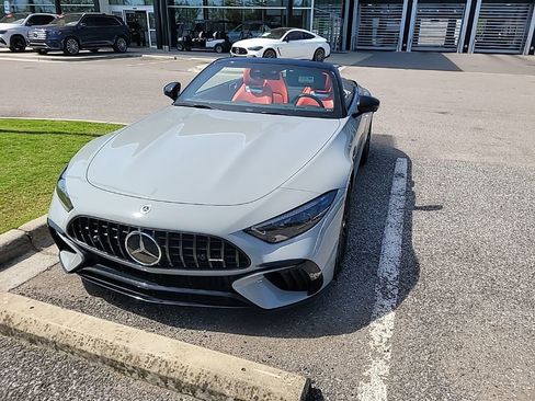 Certified 2022 Mercedes-Benz SL 63 AMG 4MATIC image 2
