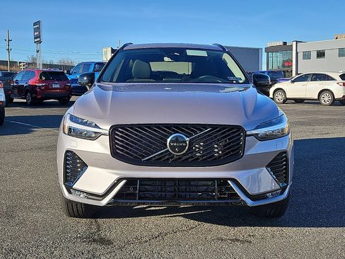 New 2026 Volvo XC60 B5 Plus w/ Protection Package Premier image 2