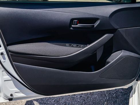 Used 2023 Toyota Corolla LE w/ Carpet Mat Package (TMS) FWD image 20