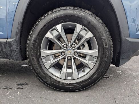 Certified 2025 Chevrolet Equinox LT w/ Convenience Package II image 12