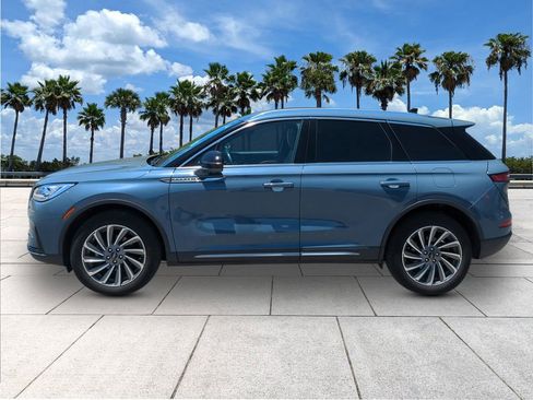 Used 2023 Lincoln Corsair Reserve w/ Equipment Group 201A AWD/4WD image 4