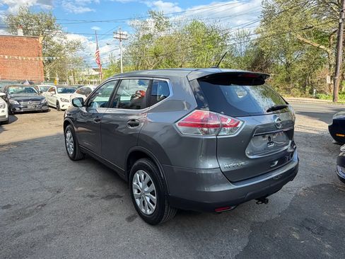 Used 2016 Nissan Rogue S AWD/4WD image 7