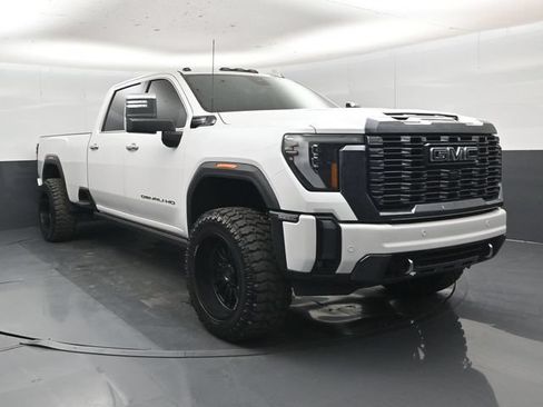 Used 2024 GMC Sierra 2500 Denali Ultimate AWD/4WD image 30
