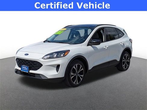 Certified 2022 Ford Escape SE w/ SE Sport Appearance Package image 5