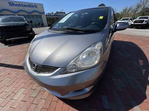 Used 2010 Honda Fit Sport image 29