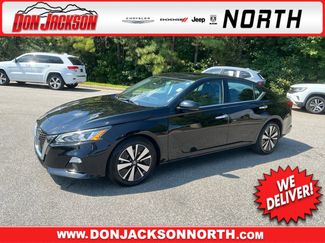 Used 2020 Nissan Altima 2.5 SL image 1