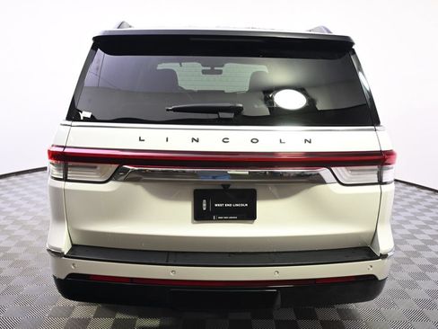 Used 2022 Lincoln Navigator Black Label AWD/4WD image 5
