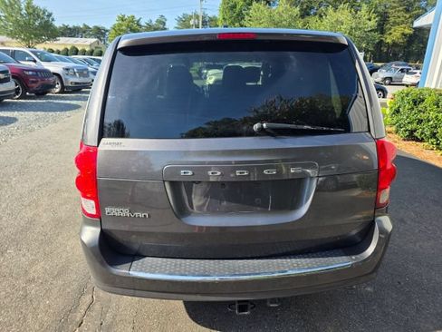 Used 2017 Dodge Grand Caravan SE w/ Power Window Group FWD image 6