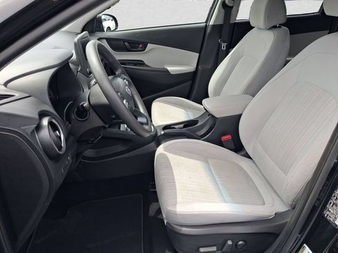 Used 2023 Hyundai Kona SEL FWD image 10