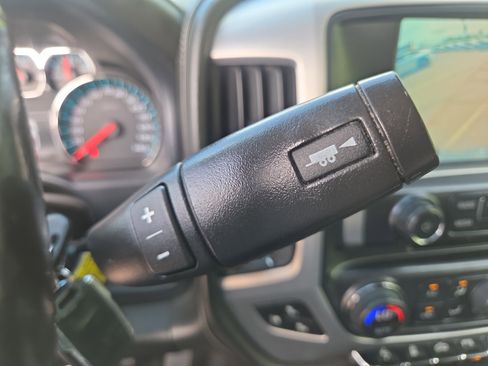 Used 2018 GMC Sierra 1500 SLT w/ SLT Premium Package AWD/4WD image 26